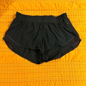 Lululemon 2.5” shorts